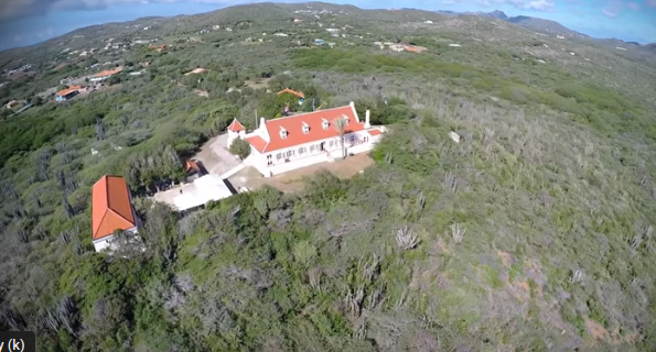 LandhuisAscencion-air